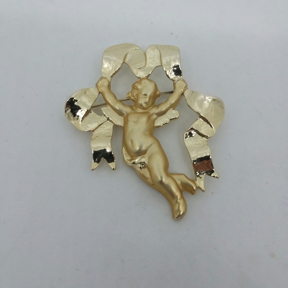 Gold-Tone Cherub Brooch